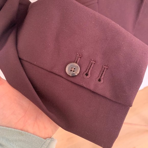 Blazer - Picture 4 of 4